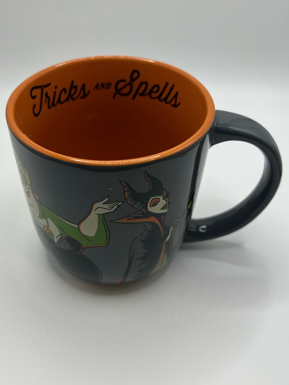 🔮 Disney Villains "Tricks and Spells" Halloween Coffee Mug